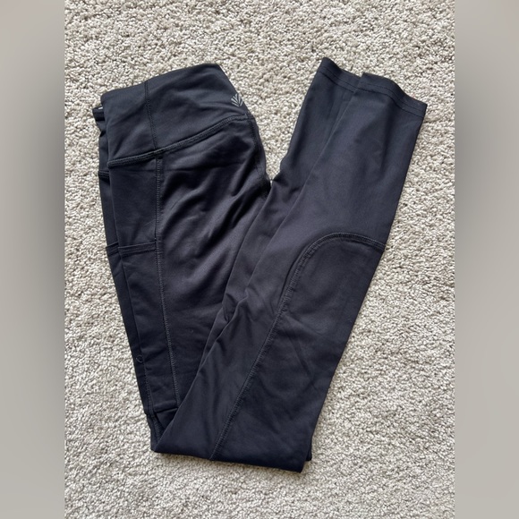 19. FOREVER 21 Activewear Pants - Picture 1 of 7